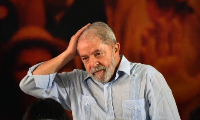Lula foi condenado pelo juiz Sérgio Moro e o TRF estabeleceu a sentença em 12 anos e 1 mês de prisão