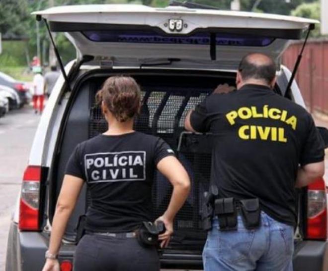 A Polícia Civil do Distrito Federal faz operação 