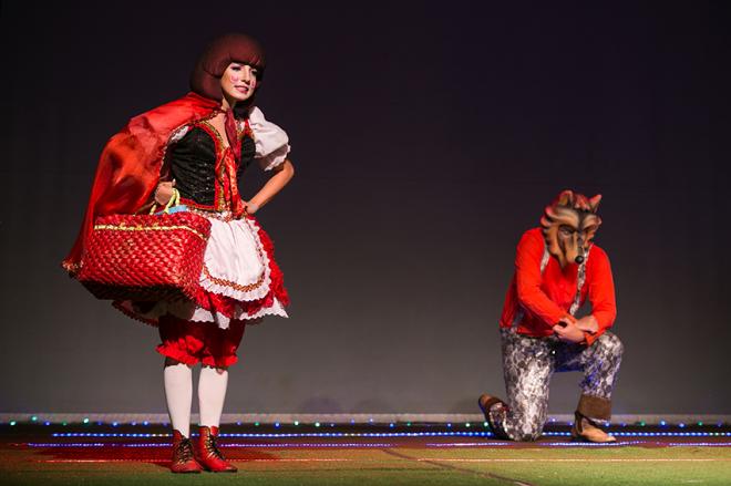 Chapeuzinho Vermelho e o Lobo Mau se modernizaram