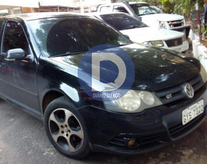 Brasileiros e um paraguaio foram presos em Fernando La Mora nesse carro, com placas de Ipatinga