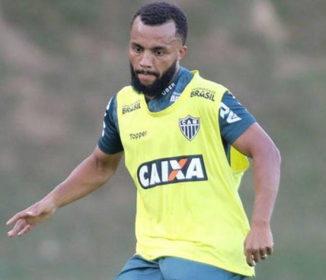 Samuel Xavier chegou ao Galo no começo do ano, emprestado pelo Sport