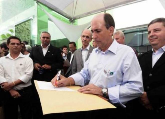 Mundinho, já tinha sido prefeito de Itanhomi (2008/2012)