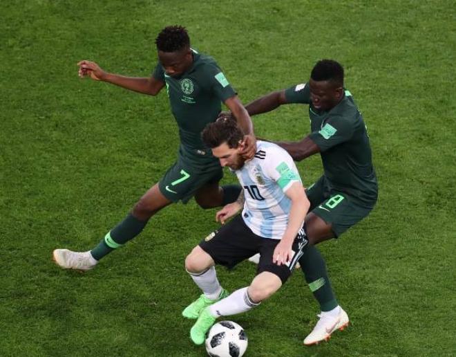 Messi “acordou” contra a Nigéria e foi decisivo para a classificação da Argentina  