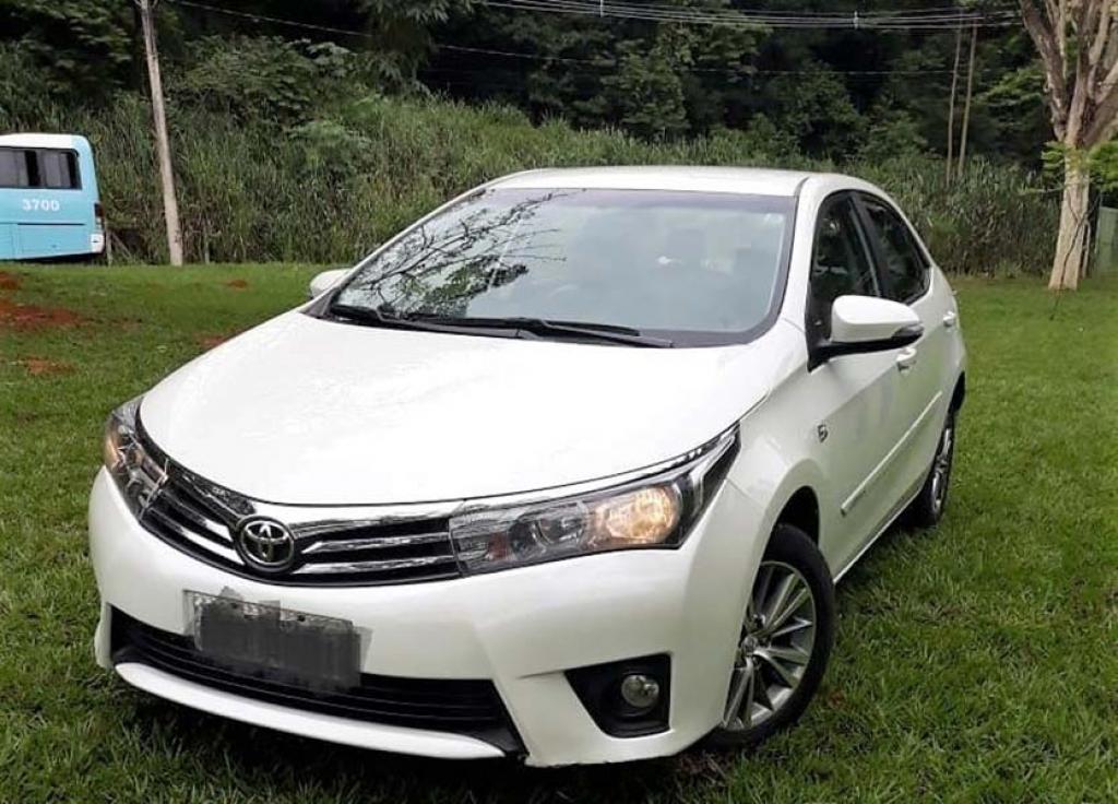 Vitima reconheceu como sendo de seu carro, esse Corolla, as peças encontradas em oficina em Ipatinga