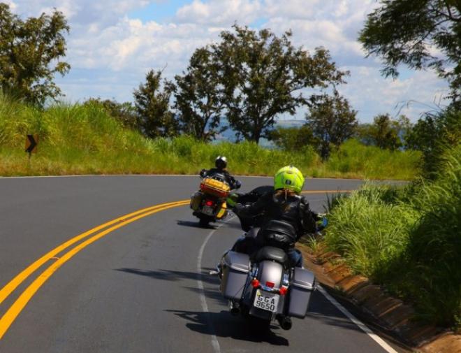 Os itens básicos para o motociclista também contam como bagagem, pois ocupam espaço