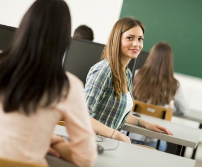 Bolsas de estudo disponibilizam até 50% de desconto em curso Enem no segundo semestre