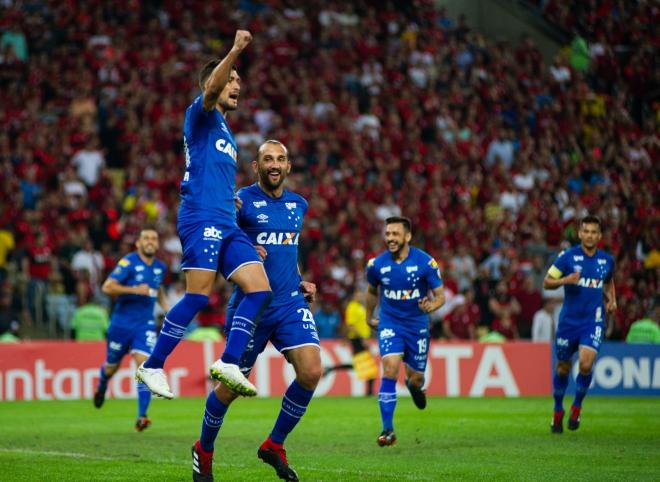 De Arrascaeta abriu o placar contra o Flamengo
