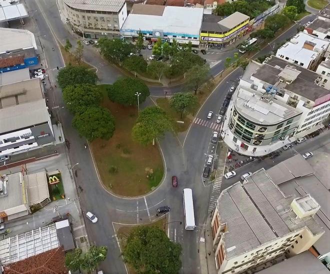 A rotatória terá modificações para maior fluidez do trânsito na região