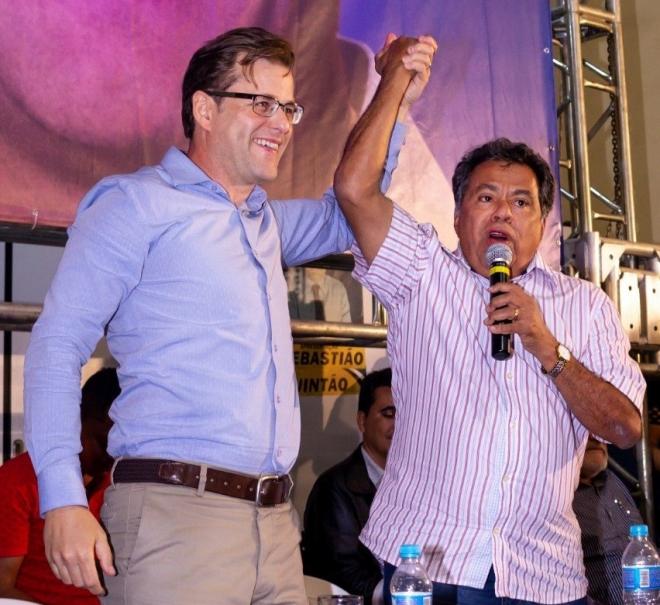 Candidatos abraçam a campanha denominada “seu voto vale, nosso voto vale”
