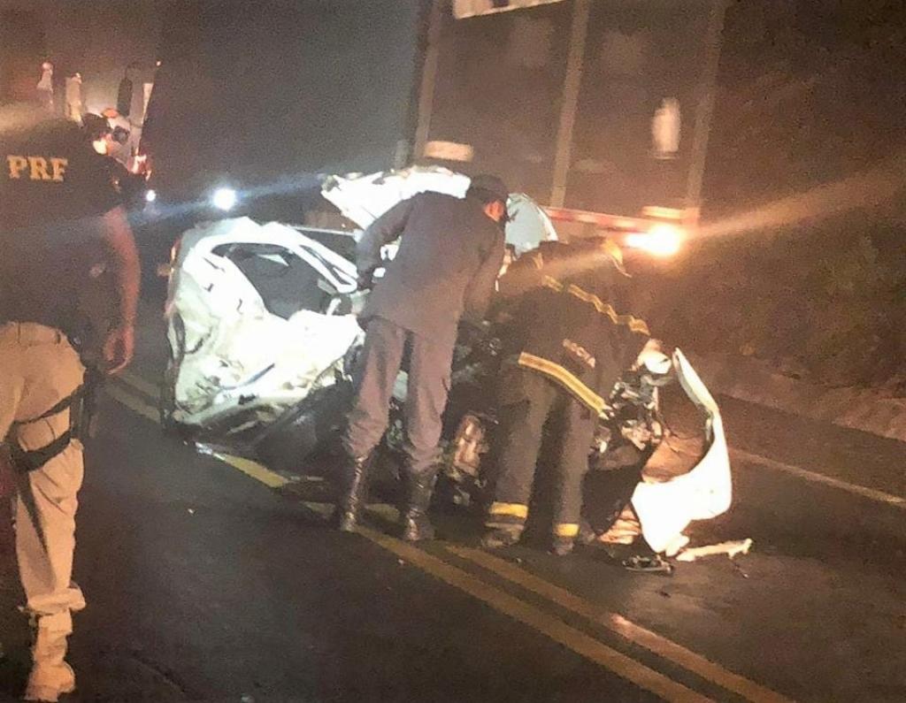 Acidente fatal aconteceu no começo da noite de segunda-feira, na BR-381, trevo de Pedra Corrida 