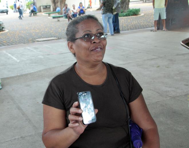 Maria Geralda, moradora do bairro Veneza, contou que tomou conhecimento das inscrições pelas redes sociais