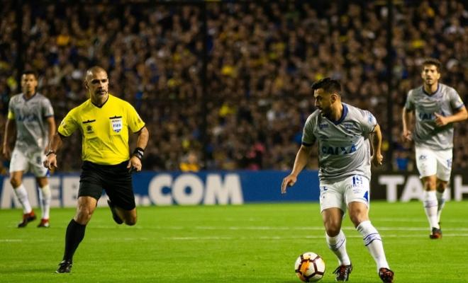 O Cruzeiro perdeu por 2 a 0 para o Boca Juniors, na Argentina 