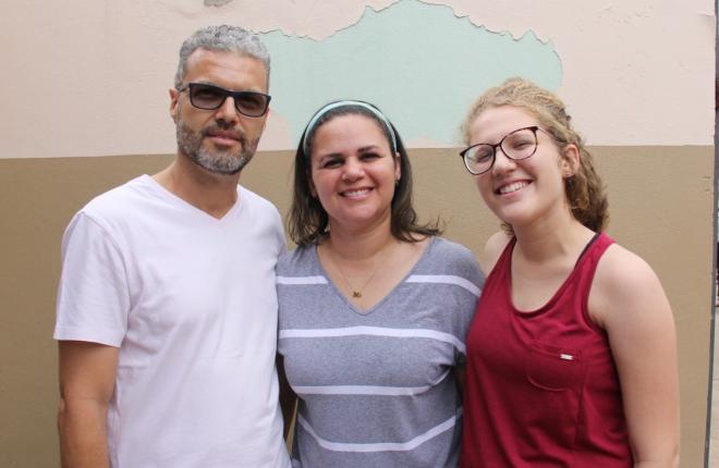 Roque Hudson Godoy ao lado da sua família