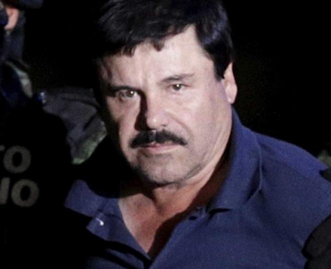 A idade de El Chapo é incerta porque ele tem documentos com datas distintas de nascimento: em um, teria 61 anos, em outro, 63