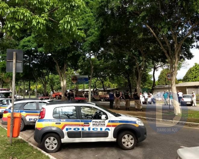 No total, 49 comerciantes que utilizam barracas fixas na área do Parque Ipanema foram notificados em 3 de setembro