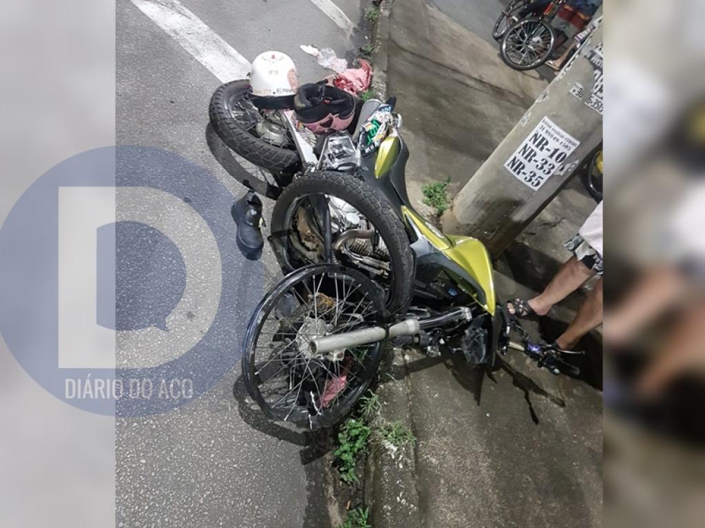 A outra vítima da colisão entre dois veículos se encontrava nesta moto Honda XRE-300