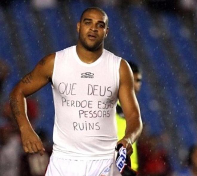 Adriano não joga desde 2016, quando teve uma rápida passagem pelo Miami United, dos Estados Unidos