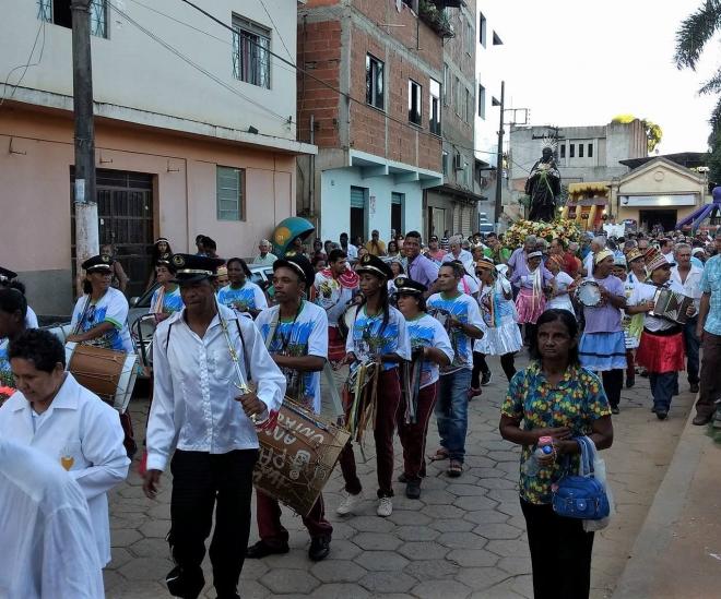 Festa que homenageia São Benedito, em Antônio Dias, atrai fieis de várias cidades brasileiras   