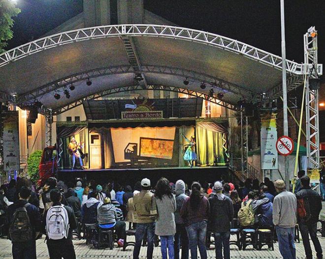 O Teatro O Teatro Móvel Solar esteve em três cidades paulistas