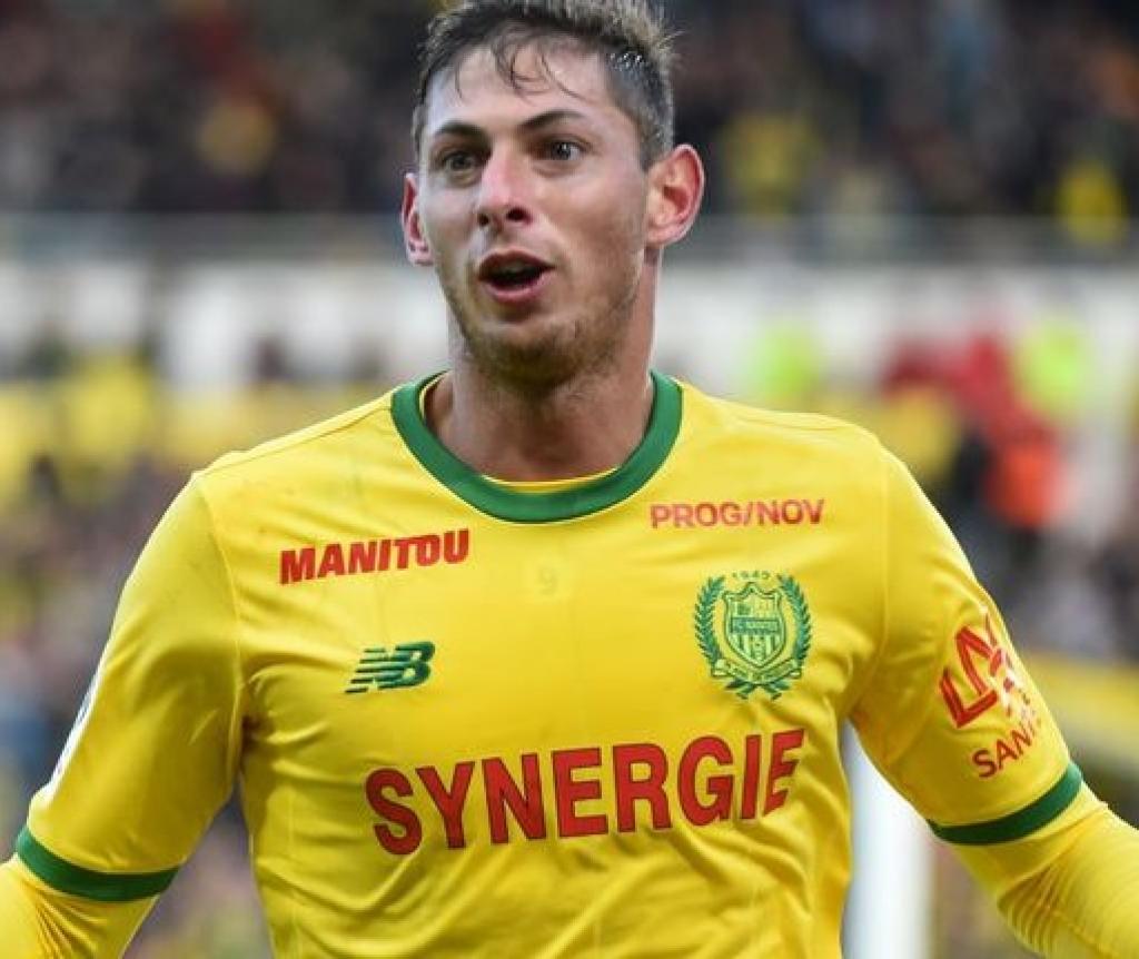 Jogador argentino Emiliano Sala está em avião desaparecido na França -  Tribuna do Norte