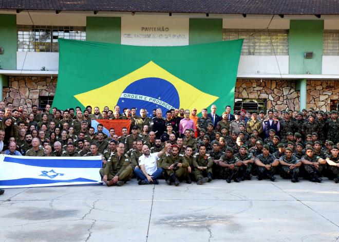 Governador agradeceu a ajuda dos militares israelenses na busca de vítimas