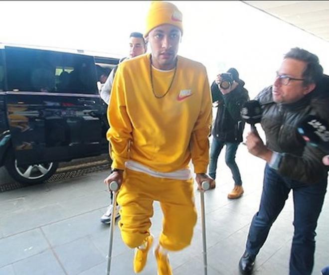 Neymar recorre a tratamento com plasma para acelerar recuperação de lesão no pé direito