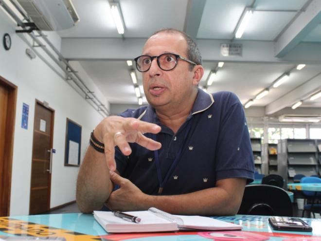 O professor Trevizani analisa o papel do repórter na era das redes sociais