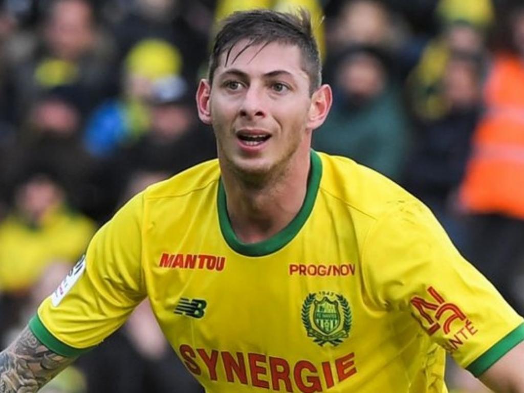 Corpo de jogador Emiliano Sala, morto em acidente de avião, será cremado na  Argentina