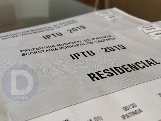 Guias já estão sendo entregues e imposto deverá ser pago até dia 29, à vista, ou primeira parcela 