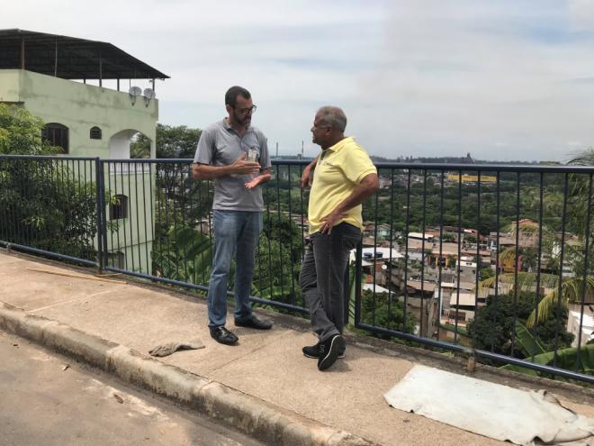 O prefeito Nardyello e o secretário Aguinaldo Bicalho estiveram no local da intervenção na terça-feira 