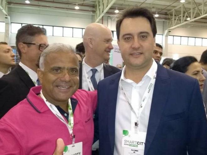 Durante o evento, o prefeito Nardyello Rocha se encontrou com o governador do Paraná, Ratinho Júnior