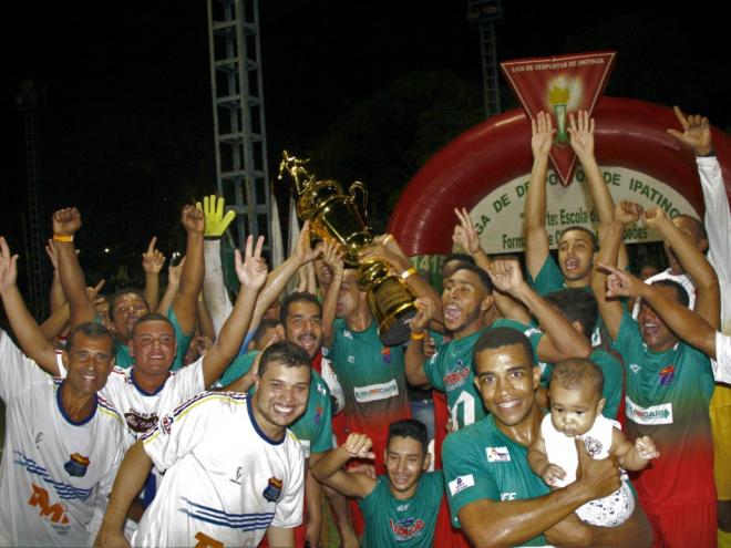 Após empate no tempo regulamentar, Olímpico bateu o Acesita nos pênaltis e levantou o troféu de campeão