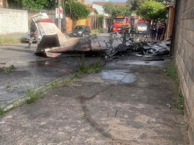 Ainda não há informações sobre a identidade da vítima e a quem pertencia o avião. 