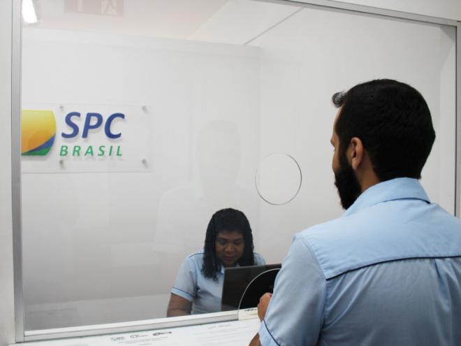 O Cadastro Positivo é um banco de dados que apresenta o histórico de pagamentos realizados pelos consumidores