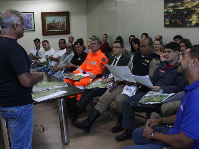Mudanças no trânsito e segurança foram pautas discutidas na reunião de representantes de várias secretarias e autoridades 