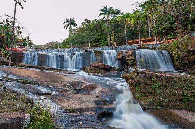 As belíssimas cachoeiras são uma atração à parte em Santana do Paraíso