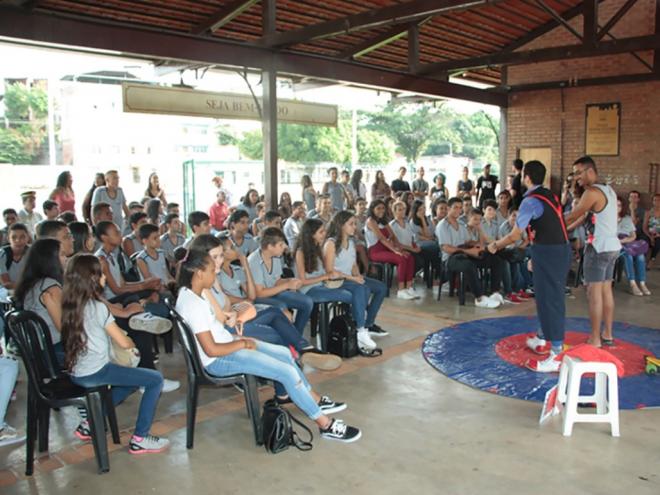 Alunos da E.E. Sônia Maria Silva Gomes na Estação das Artes