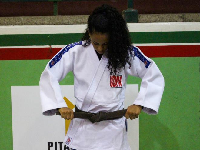 Frantieska vai competir no Minas Tênis Clube, em Belo Horizonte