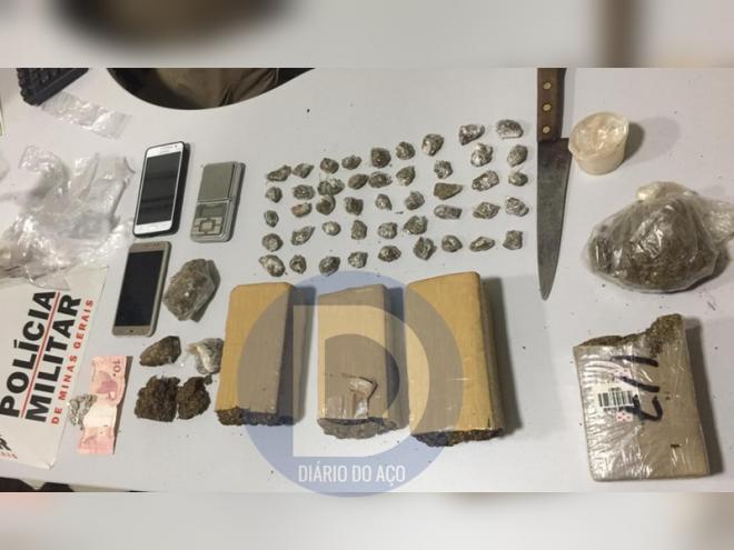 Todo o entorpecente apreendido pela PM no cerco policial realizado na sexta-feira