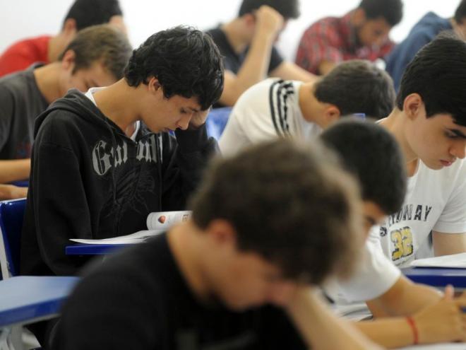 Os estudantes têm até o dia 23 de maio para pagar a taxa, no valor de R$ 85