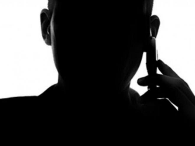 Em golpe antigo, criminosos telefonam e se passam por parentes em dificuldade na estrada e pedem dinheiro para o reparo