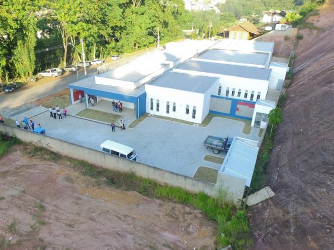Unidade de Pronto Atendimento (UPA), no bairro Primavera, já está concluída e aguarda equipamentos 