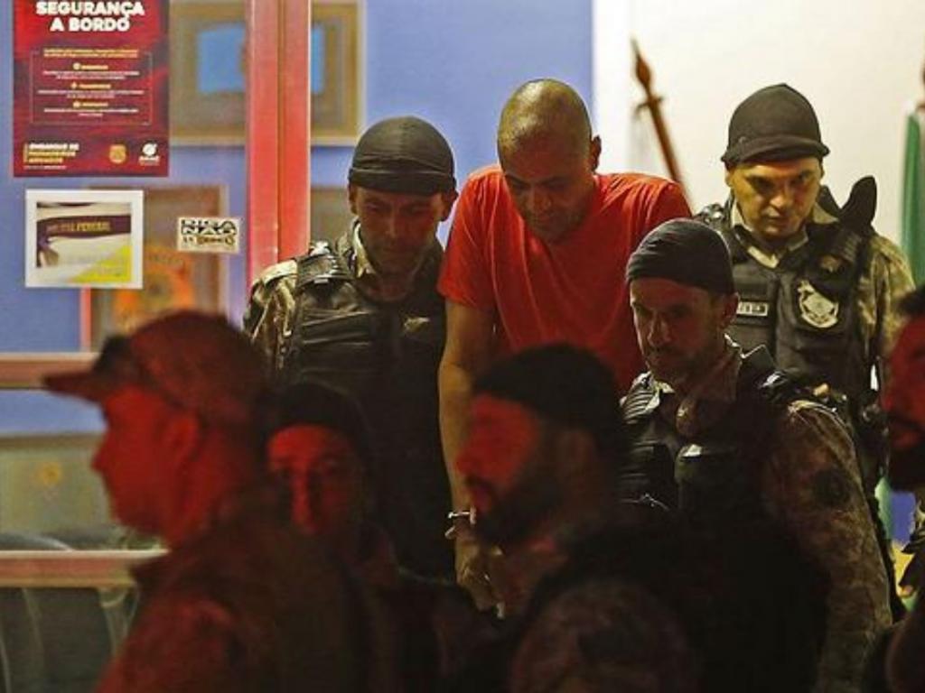 Agressor de Bolsonaro, quando deixava a PF na cidade de Juiz de Fora. Foto: Tomaz Silva/ABr