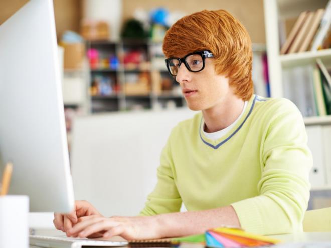 Os cursos são rápidos e dependendo do conhecimento do aluno podem oportunizar uma noção ou revisão de cada idioma