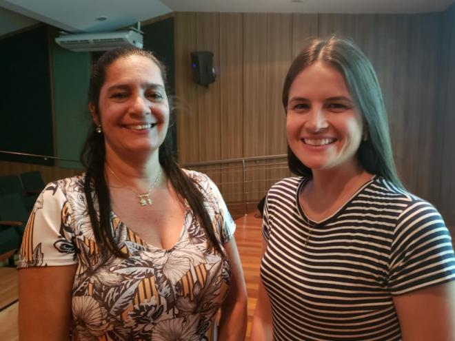A médica Carmelinda e a enfermeira Carla Mosci ministraram a capacitação de Sífilis para os profissionais da Saúde