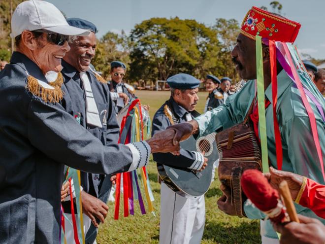 Congadeiros e marujeiros se reuniram e mostraram sua arte em Guanhães