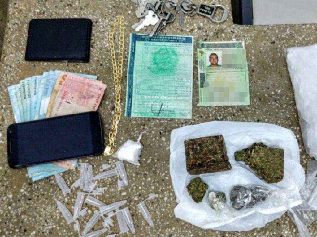 Preso em Mucuri, com entorpecentes, timoteense foi autuado na PC em Teixeira de Freitas 