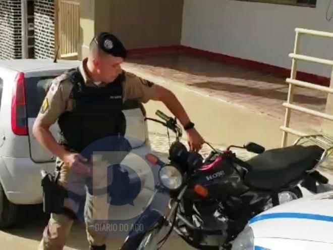 A moto furtada e negociada três vezes foi encontrada em Dom Cavati