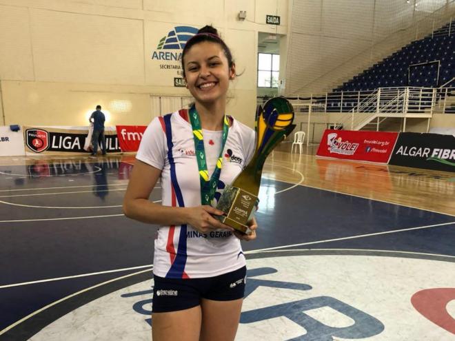 Outra revelação do Projeto Ecomov Voleibol foi Amanda Santos, que atualmente defende as cores do CRES/Varginha-MG (Clube dos Servidores Públicos de Varginha)