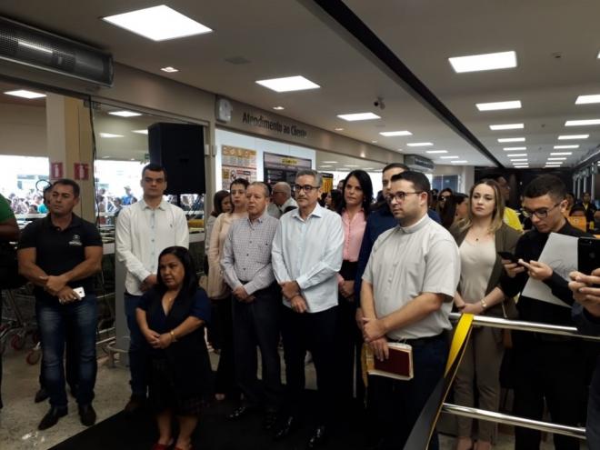Hercílio Diniz, no Centro, agradeceu aos fornecedores, funcionários e ao público que recebeu a empresa 